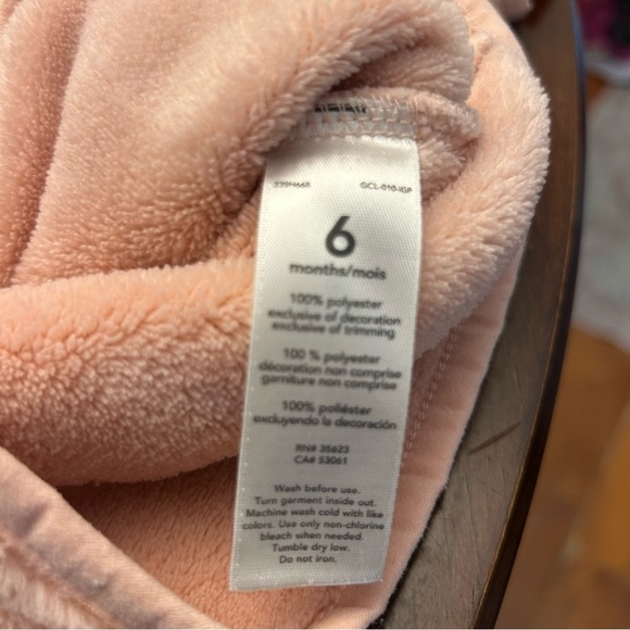 🍭Carters Blush  Pink Fuzzy Baby Hoodie with ears 6 months pockets - Picture 5 of 6